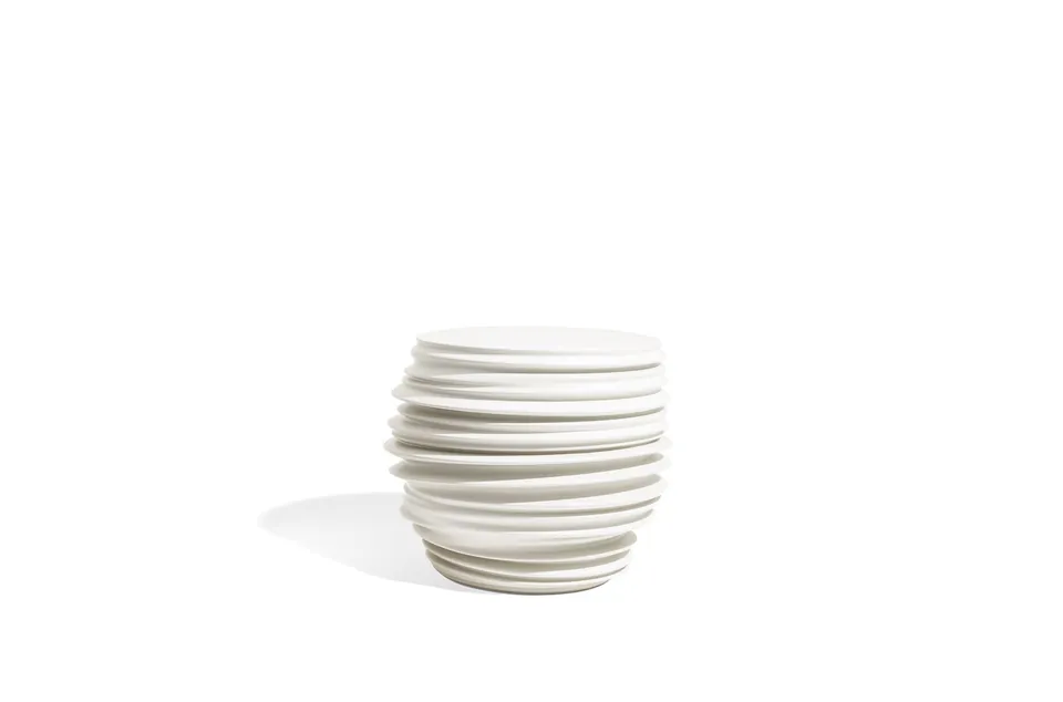 Dedon Babylon side table, studio photo
