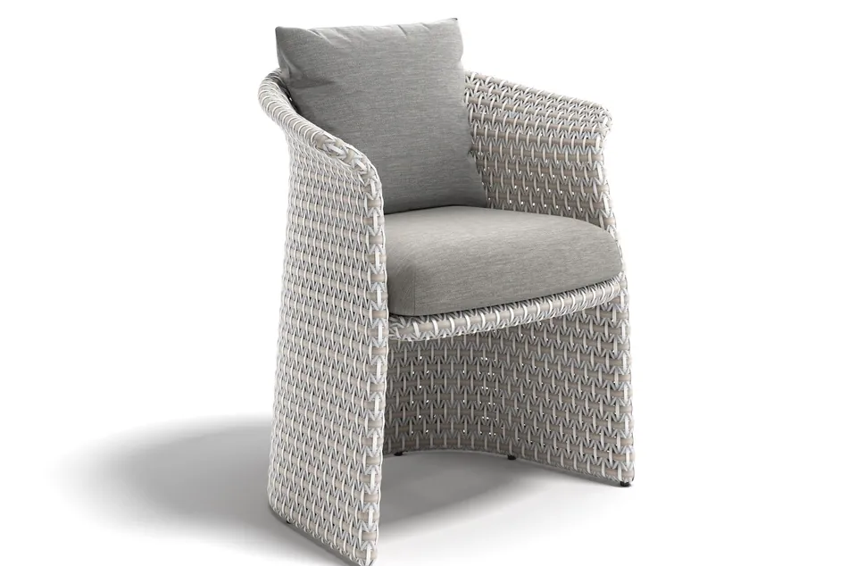 Dedon Fllair armchair, studio photo
