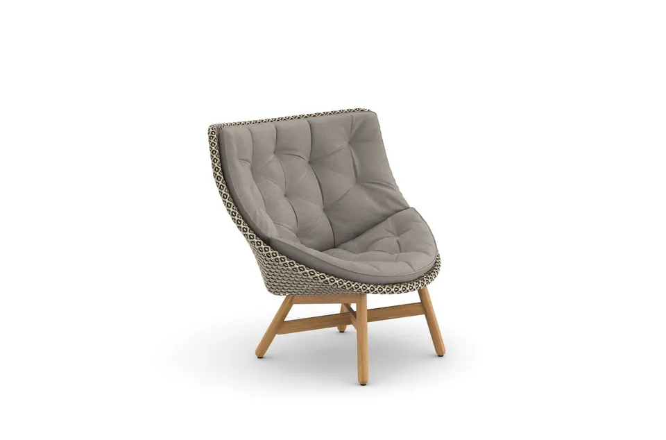 Dedon Mbrace wing chair, studio photo