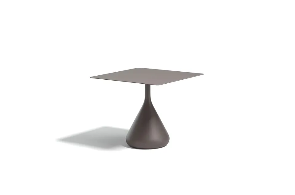Dedon Satellite low dining table 80x80 cm, studio photo