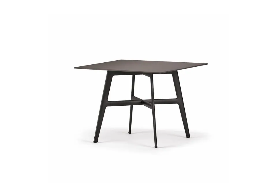 Dedon Seax dining table black pepper frame 100x100, studio photo