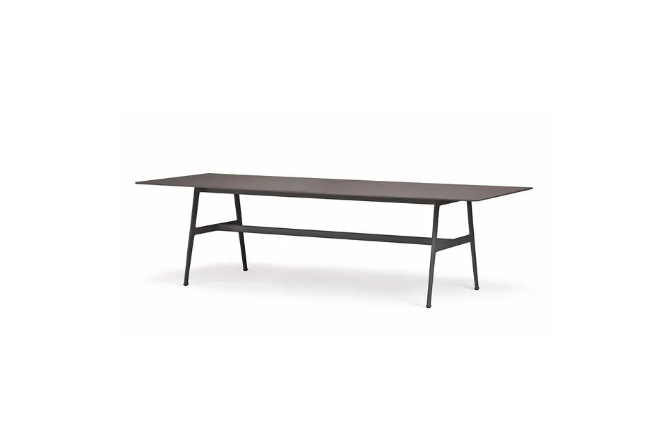 Dedon Seax dining table black pepper frame 280x100, studio photo